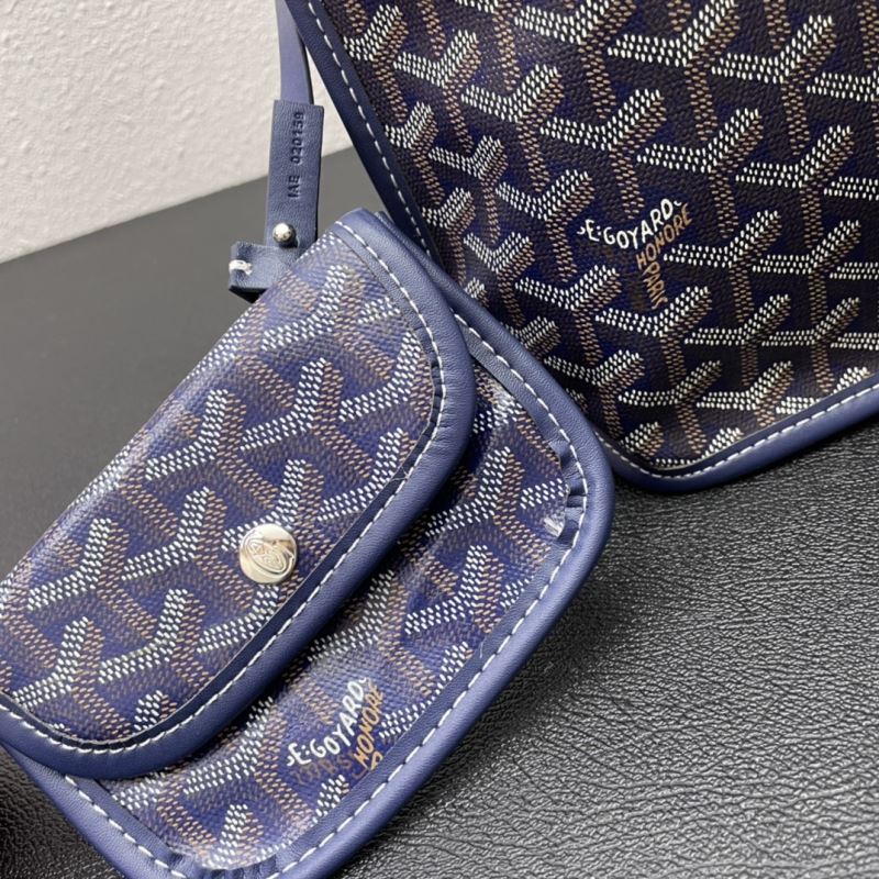 Goyard Shopping Bags